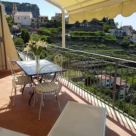 Ferriere Apartment