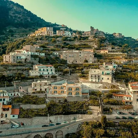 Apartment Ferriere Scala